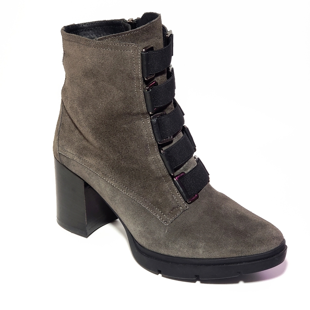 Fabianelli Gray Suede Booties Sz9